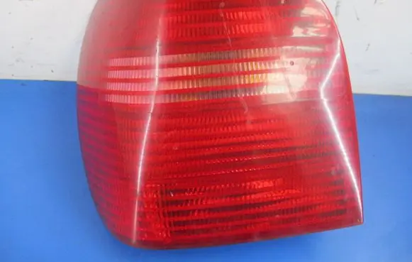 Volkswagen Polo III 6N 6N2 6NF Rear/tail lights 6N0943095H