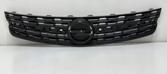 Opel Zafira Life Front bumper upper radiator grill 2510335X