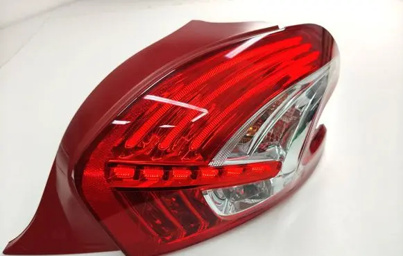 Rear/tail lights