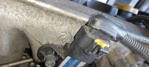 Fiat Croma Air pressure sensor 0281002845