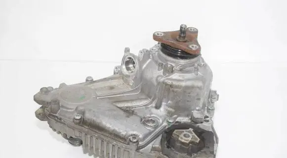 BMW X3 F25 Gearbox transfer box case 8643151 27108643151 5A371E2