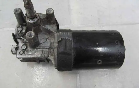 Volvo S40, V40 Wiper motor 0390241115 12150