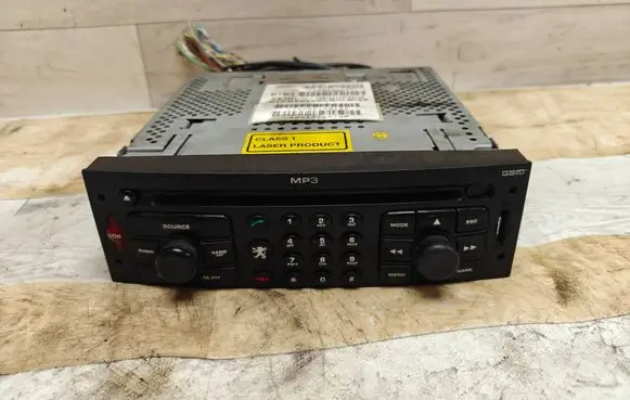 Peugeot 807 Radio/CD/DVD/GPS head unit 14005402XT 500189449739730 503550077223