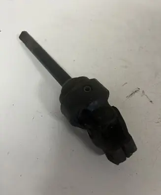 Nissan Almera N16 Steering column universal joint