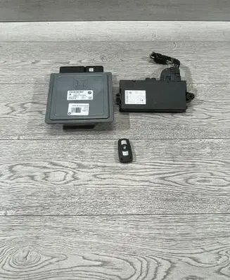 BMW 1 E82 E88 Engine ECU kit and lock set 7579142 5WK93709 DMEMSD812