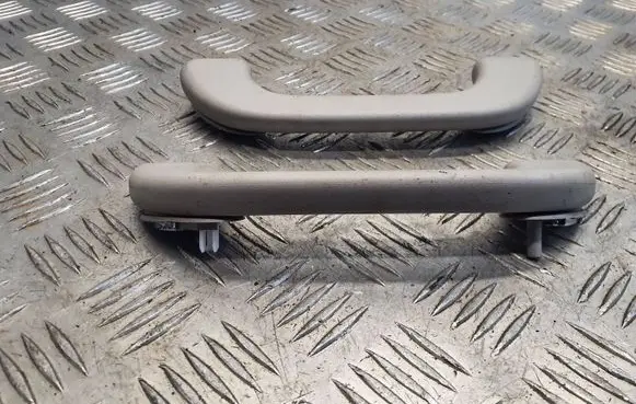 Subaru Impreza III Front interior roof grab handle