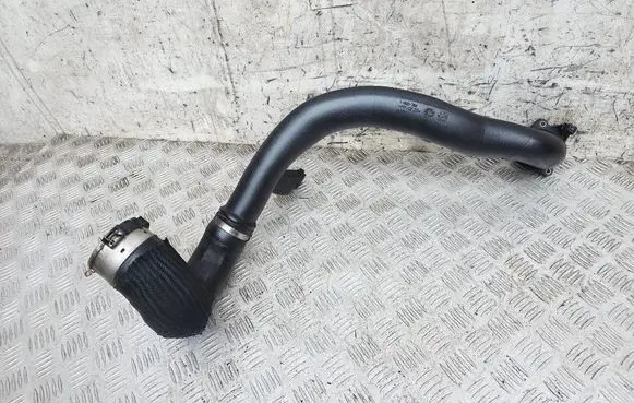 Intercooler hose/pipe