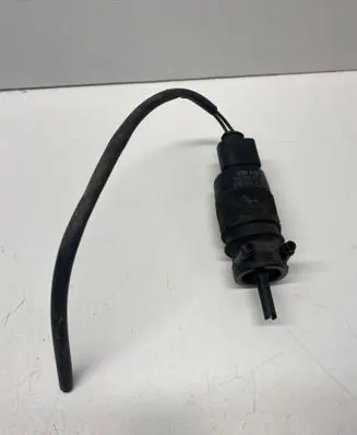 Volkswagen Transporter - Caravelle T5 Windscreen/windshield washer pump 1T0955651A 1J0973722