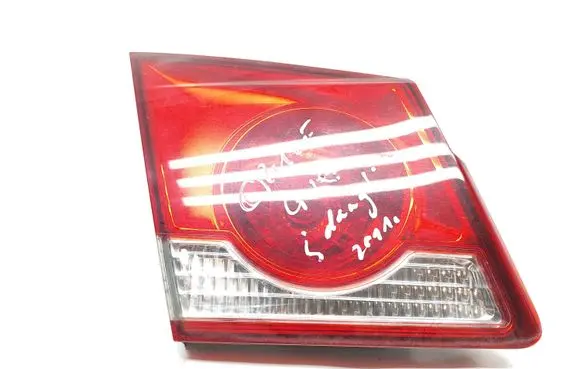 Chevrolet Cruze Tailgate rear/tail lights