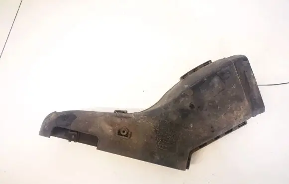 Audi A4 S4 B5 8D Air intake hose/pipe 058129617a 4615527979