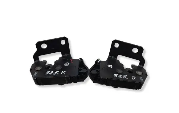 Volvo XC90 Tailgate/trunk/boot lock/catch/latch 30649107 30649106