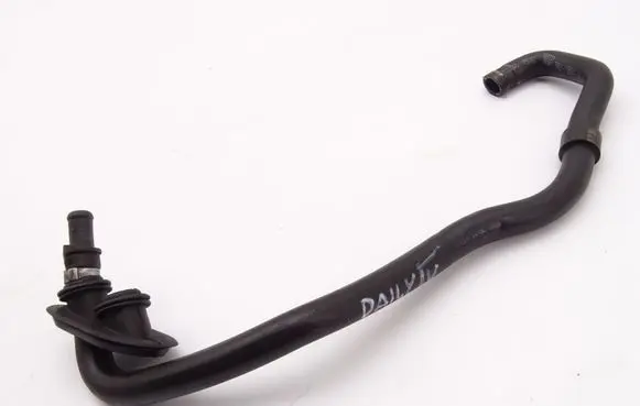 Iveco Daily 4th gen Engine coolant pipe/hose