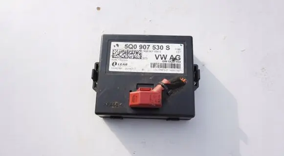 Skoda Octavia Mk3 (5E) Gateway control module 5Q0907530S