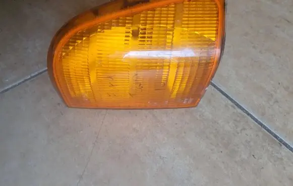 Ford Taunus Front indicator light 80BG13369AA