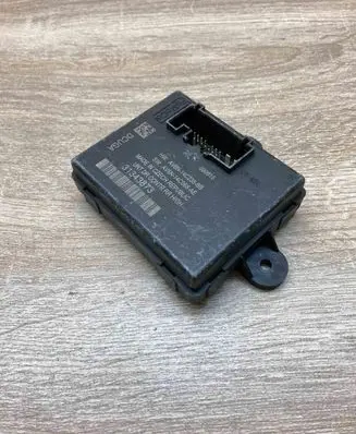 Volvo V40 Door control unit/module 31343873 AV6N14C236BB