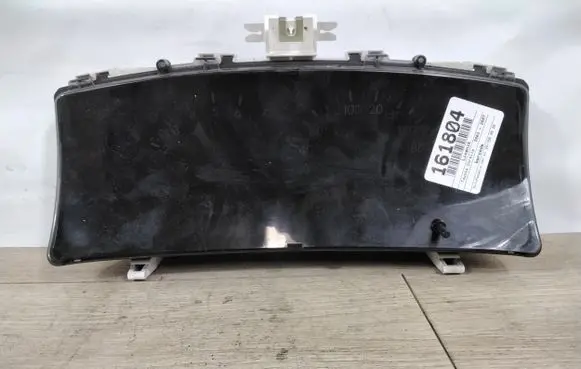 Toyota Avensis T250 Speedometer (instrument cluster) 83800-12e10