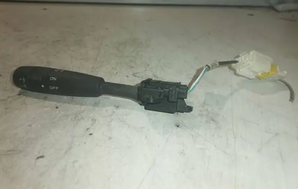 Multifunctional control switch/knob