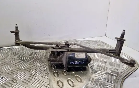Volkswagen New Beetle Front wiper linkage and motor 1C1955023A