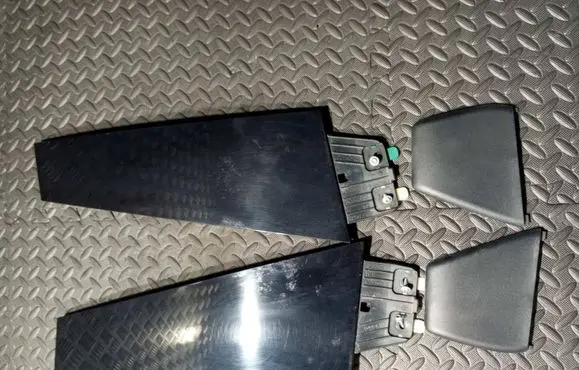 Other front door trim element