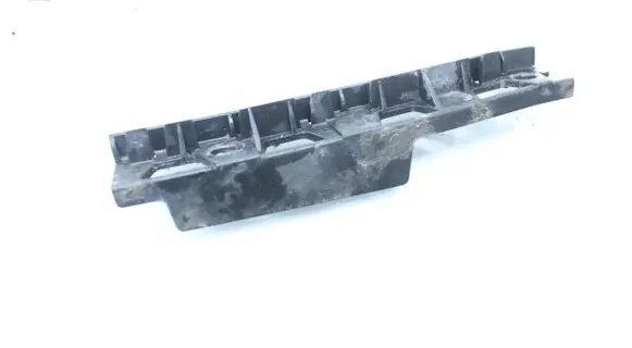 BMW 5 E60 E61 Front bumper mounting bracket 7066228