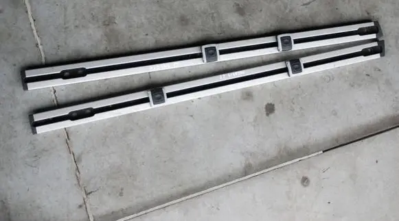 Toyota Avensis T270 Other trunk/boot trim element 126KM