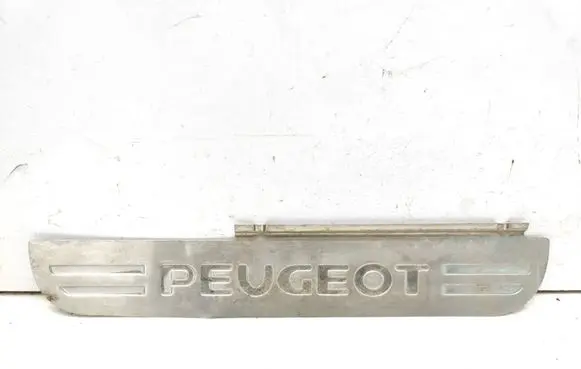 Peugeot 407 Rear sill trim cover 9644563880