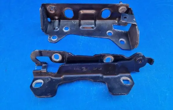Alfa Romeo Brera Engine bonnet/hood hinges 