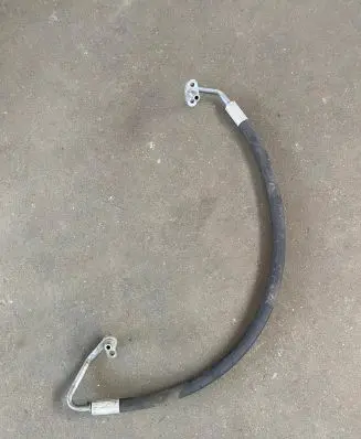 Power steering hose/pipe/line