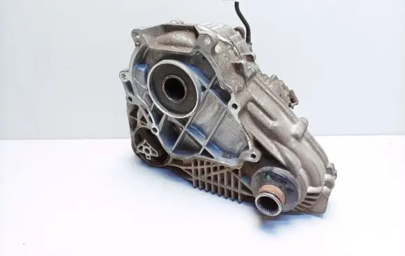 BMW X5 E70 Gearbox transfer box case 7643758 7649182