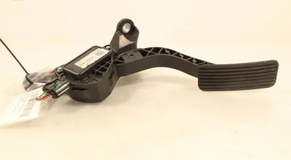 KIA Ceed Accelerator throttle pedal 32700-G4200