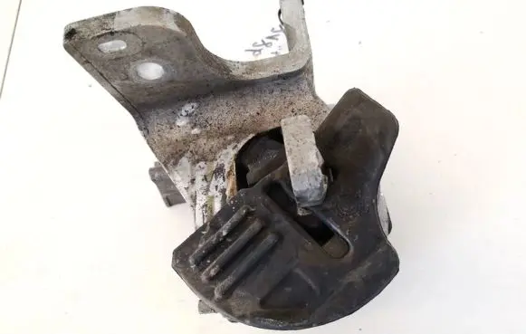 Peugeot 607 Engine mount bracket