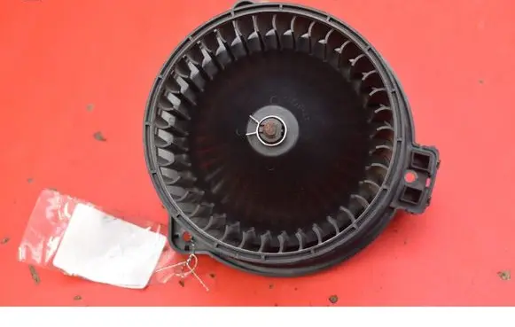 Mazda MX-5 NA Miata Heater fan/blower 8727001640
