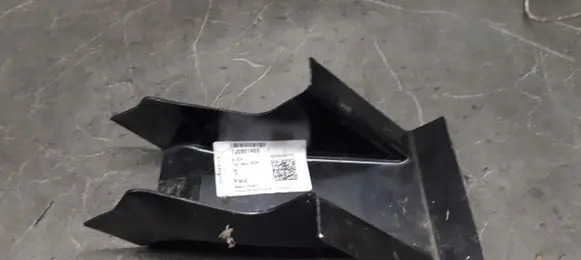 Volkswagen Multivan T6 Intercooler air guide/duct channel 7j0801453