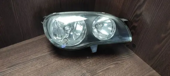 Toyota Corolla E110 Headlight/headlamp 205953RH 06261510 10077126