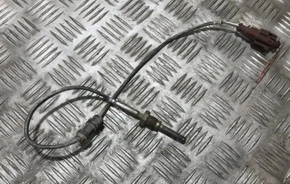 Audi A6 S6 C7 4G Exhaust gas temperature sensor 03g906088b 735105345