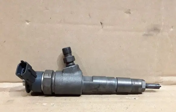 Ford Focus Fuel injector 0445110340