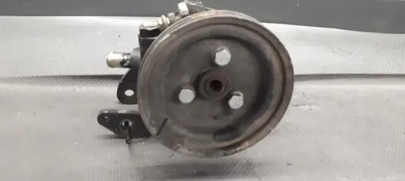 Fiat Punto (176) Power steering pump 26043285