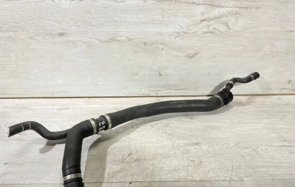 BMW 4 F36 Gran coupe Engine coolant pipe/hose 8616528 9329645 8620944