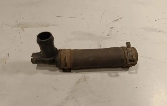 Jaguar XF X260 Engine coolant pipe/hose 1321258