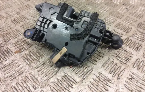 Smart ForFour II W453 Front door lock 805032337R