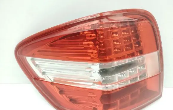 Mercedes-Benz ML W164 Rear/tail lights A1649064200