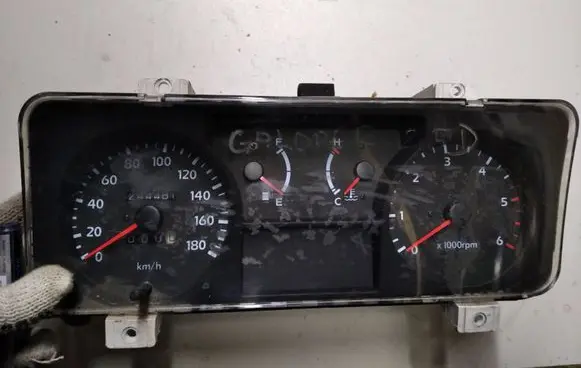 Hyundai Galloper Speedometer (instrument cluster)