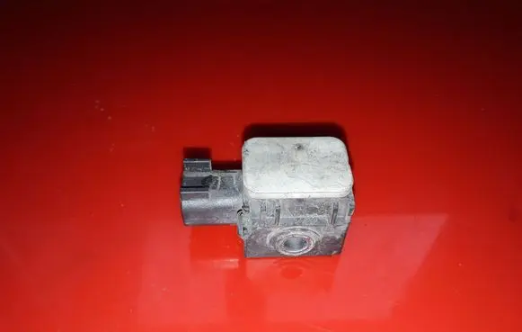 Hyundai H-1, Starex, Satellite Airbag deployment crash/impact sensor 959204H000 SA320090000