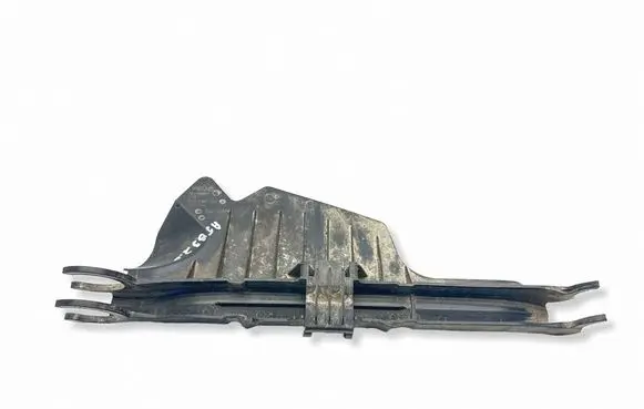 Audi A5 Other under body part 8W0505561