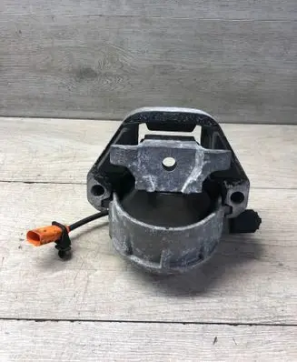 Audi A6 C7 Engine mount bracket MP5295