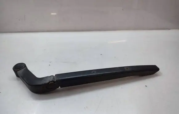 Land Rover Discovery 4 - LR4 Rear wiper blade arm PL2706