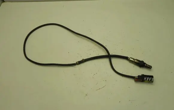 Audi A3 S3 8V Lambda probe sensor 04L906262 X883