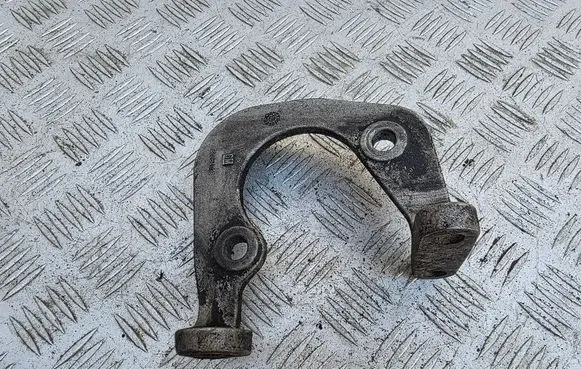 Opel Antara Front differential bracket 96964999