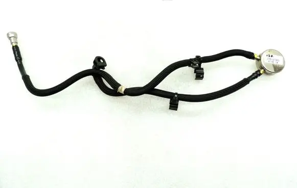 Ford Focus Fuel injector supply line/pipe 2318477 JX619J296AC