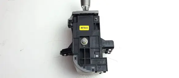 Toyota Prius (XW20) Gear shifter/selector 8945147030 M7643